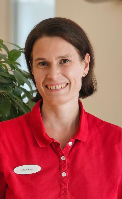 Dr. Hulme